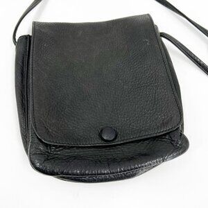 ✅ Libaire Rounded Flap Black Soft Pebbled Leather CROSSBODY‎